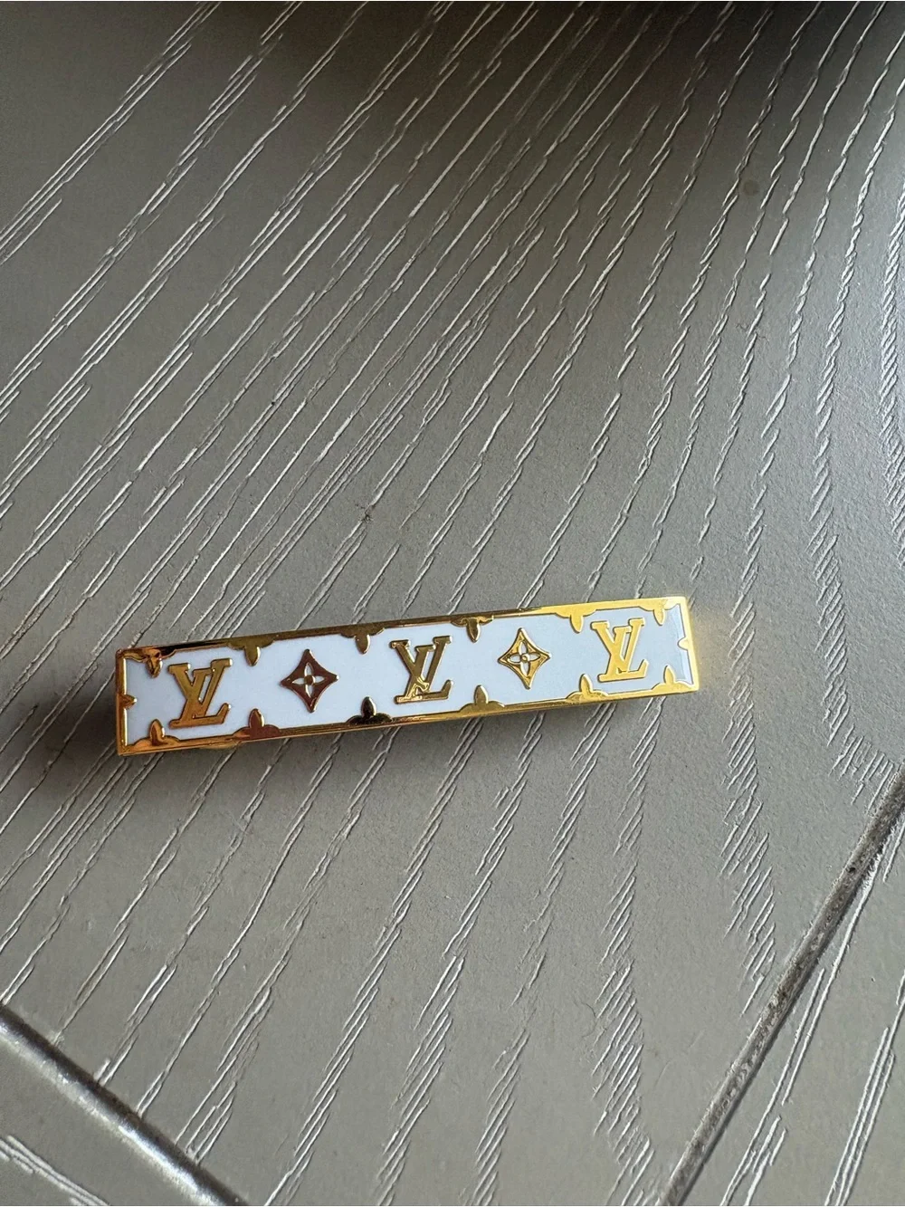 FASHION White and Gold Monogram Barette and gold barette